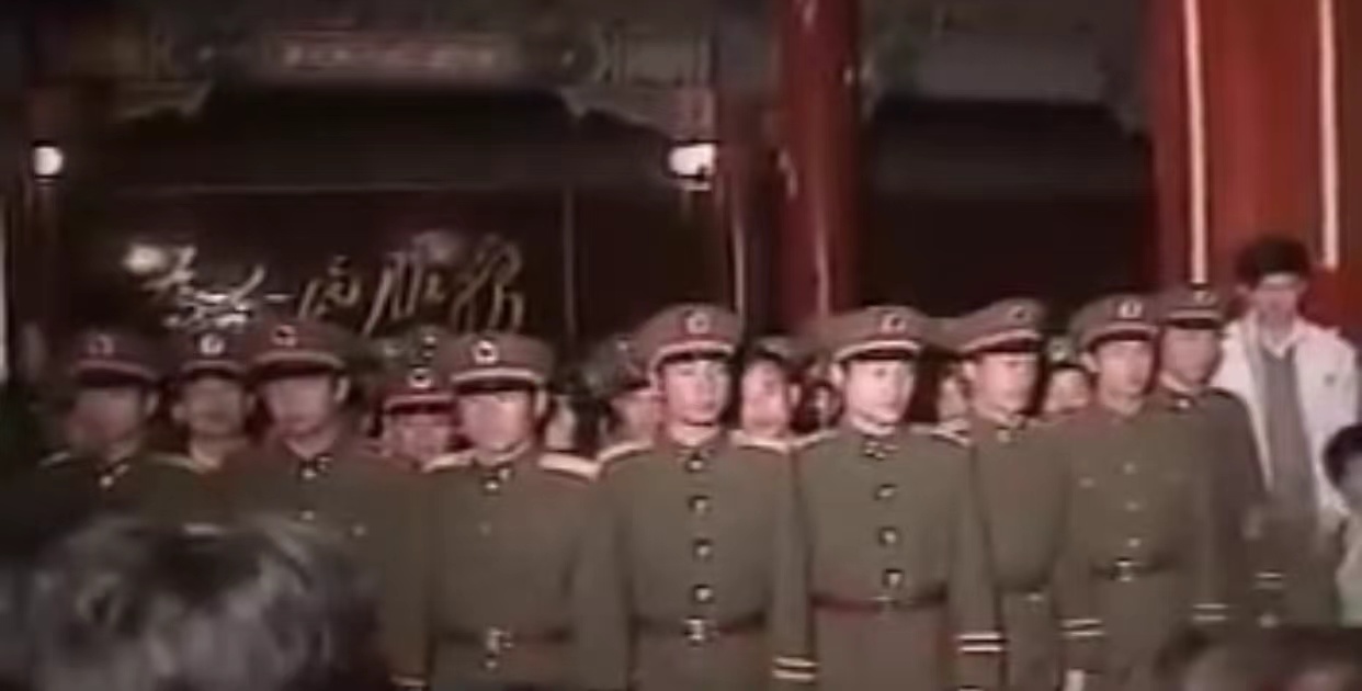 新华门